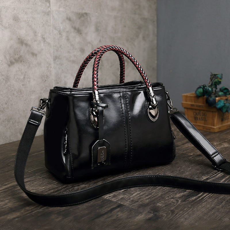Large capacity female bag