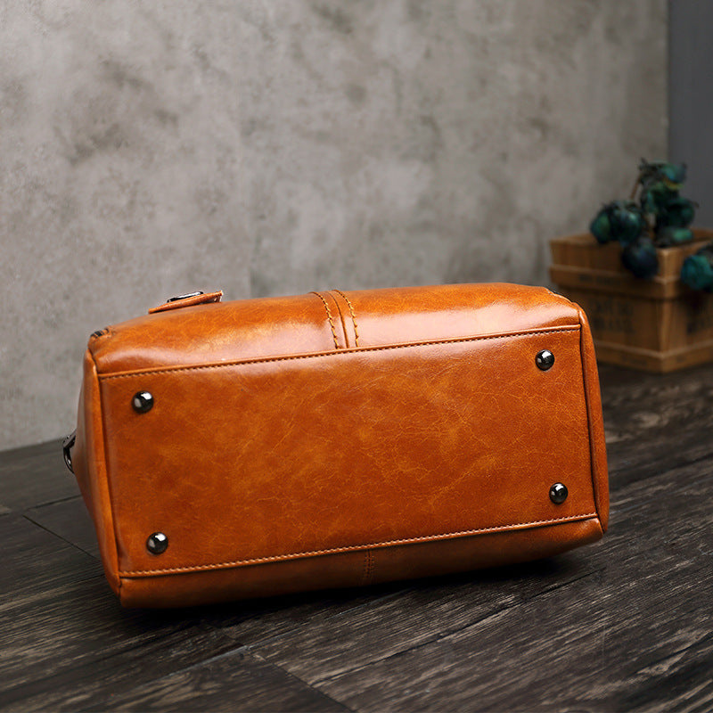 Large capacity female bag
