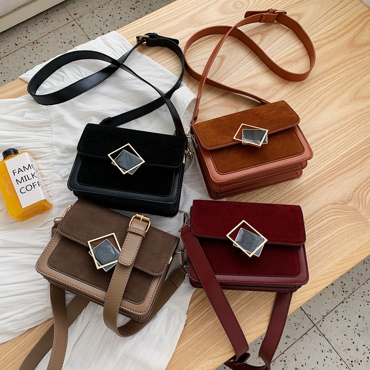 Lock diagonal female bag